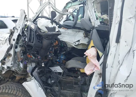 2016 Ford Transit-350 z USA, uszkodzony, nr VIN 1FTBW2CMXGKB47118